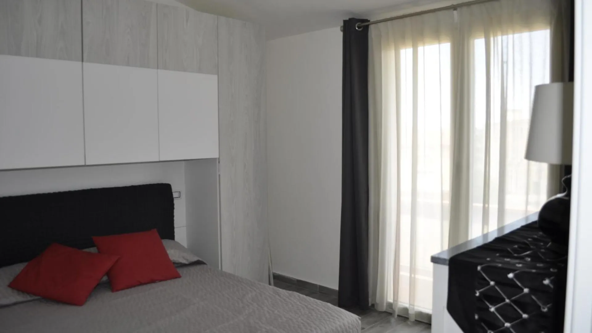 הוילה לה מדלנה Residenza Benvenuto Cellini 0*,